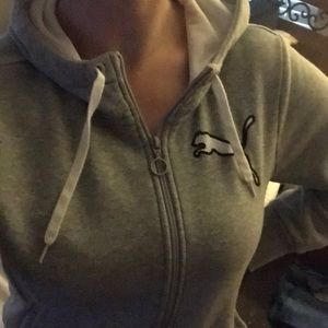 Women’s puma zip up hoodie